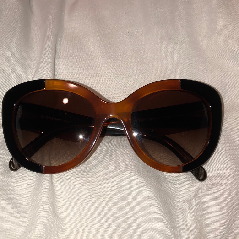 Burberry Sunglasses
